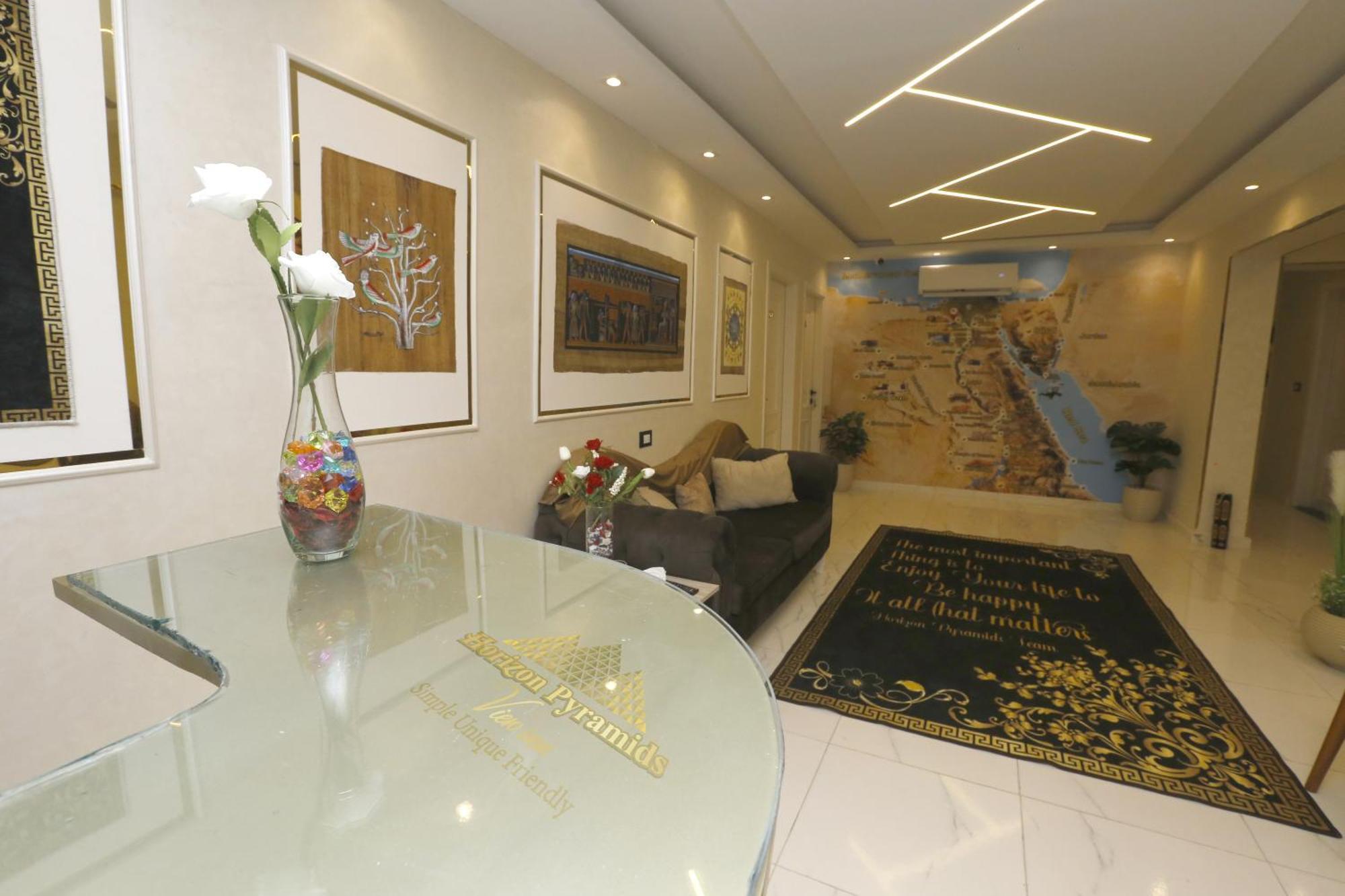 Horizon Pyramids View Inn Kafret el-Gabal Екстериор снимка