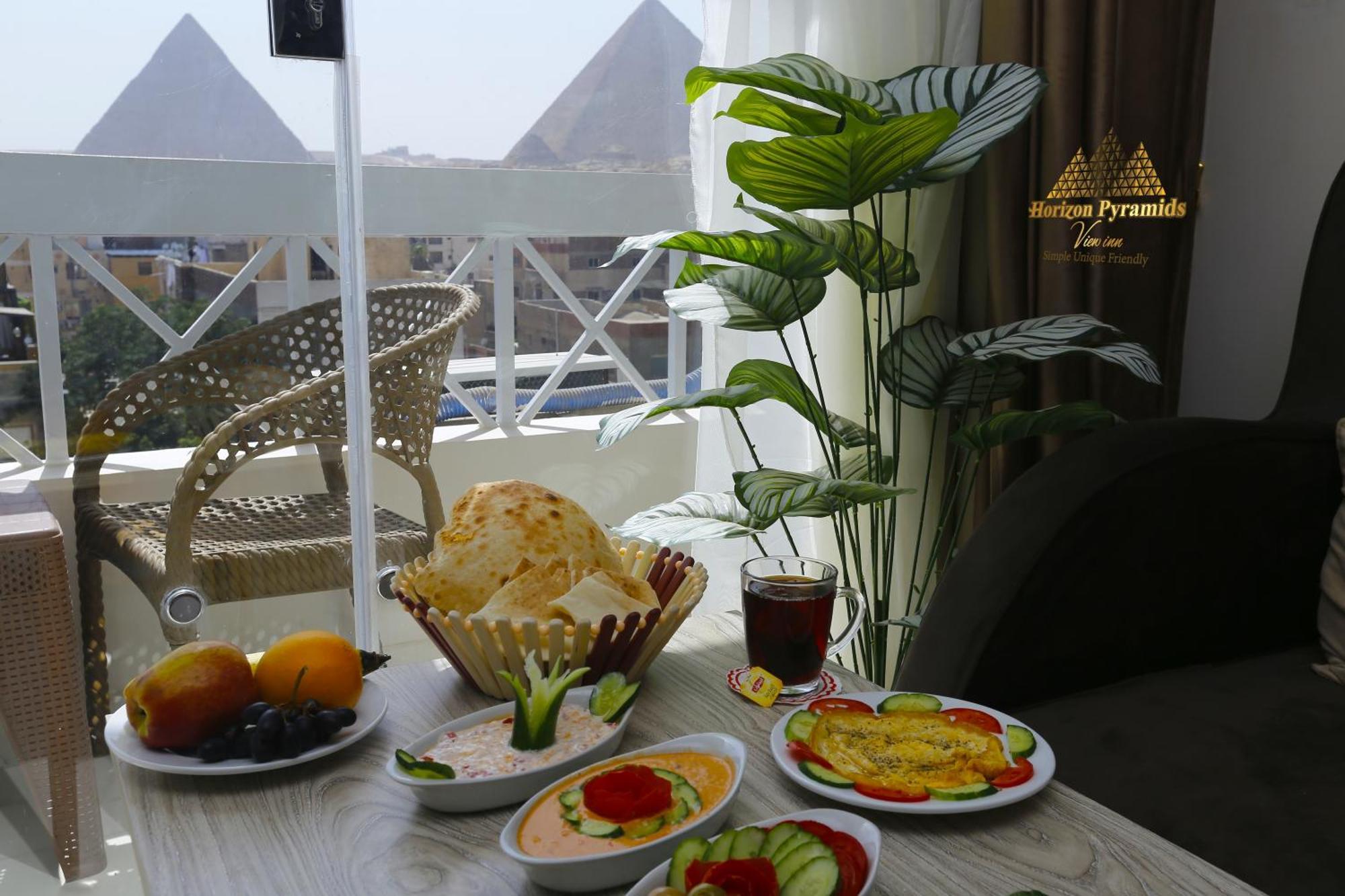 Horizon Pyramids View Inn Kafret el-Gabal Екстериор снимка