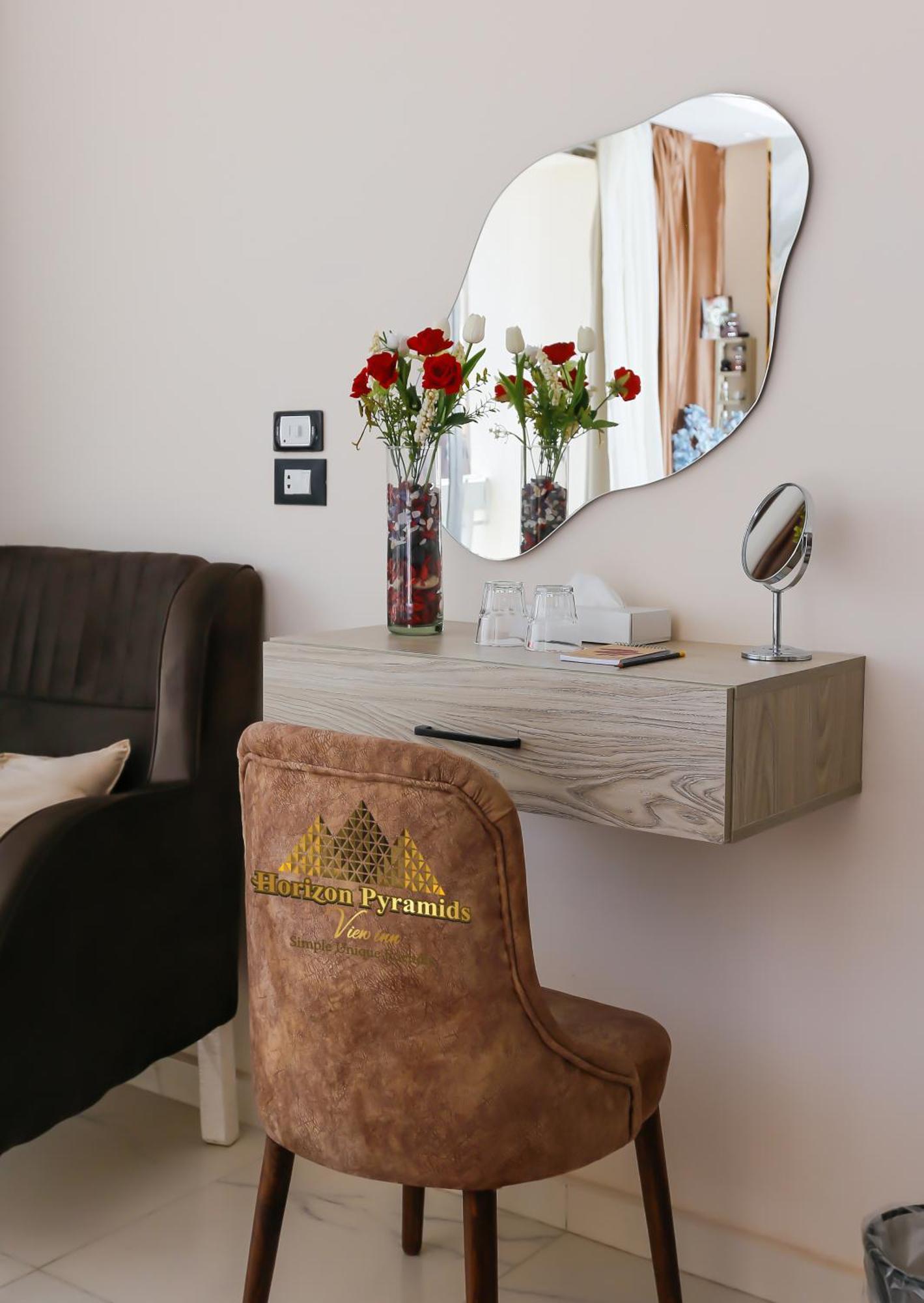 Horizon Pyramids View Inn Kafret el-Gabal Екстериор снимка